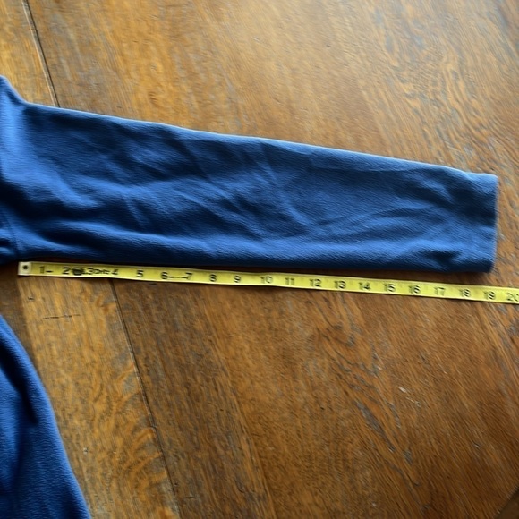 Lands End Micro Fleece Pullover Size M 10–12 Button in Front Crew Neck Buttons - Picture 10 of 13